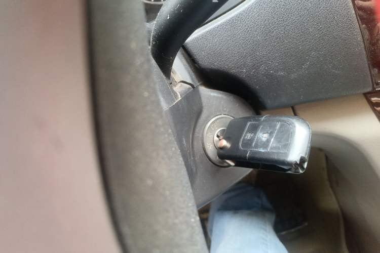 Used CHANGAN Alsvin V3 2015 1.4L Manual Meiman Model China IV Standard
