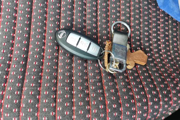 Used Nissan X-Trail 2014 2.5L CVT Leading Edition 4WD
