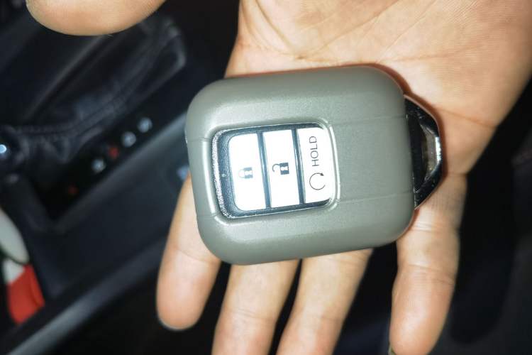 Used Honda Civic 2021 HATCHBACK 220TURBO CVT Trendy Cool Edition Vehicle Key