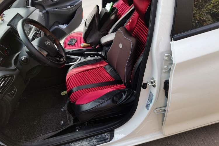 Used Hyundai Celesta 2018 1.6L Automatic GL Enjoyment Version China V Standard