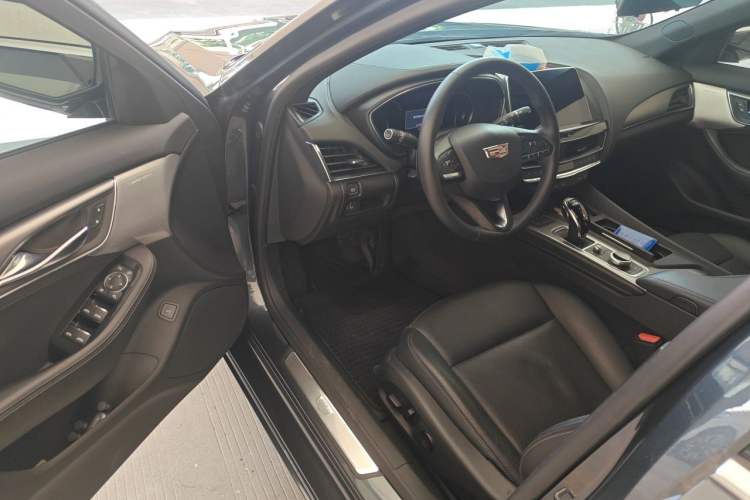 Used Cadillac CT5 2022 28T Luxury Edition