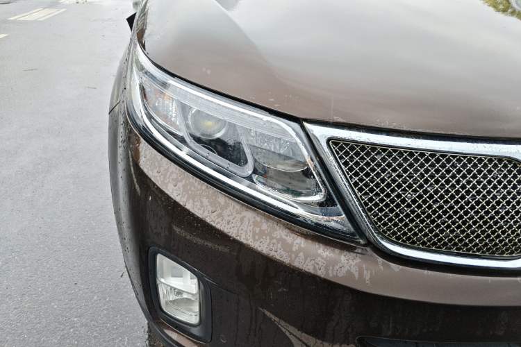 Used Kia Sorento 2013 2.2T 5-Seater Diesel Luxury Edition Right Front Headlight