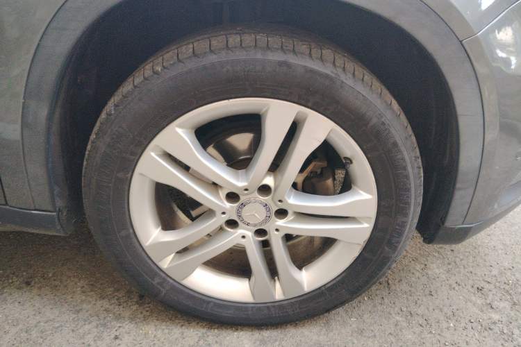 Used Mercedes-Benz GLA 2016 GLA 200 Sport Edition Right Front Wheel Hub