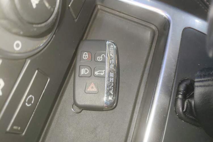 Used Land Rover Freelander 2 2014 2.0T Si4 SE Gasoline Version
