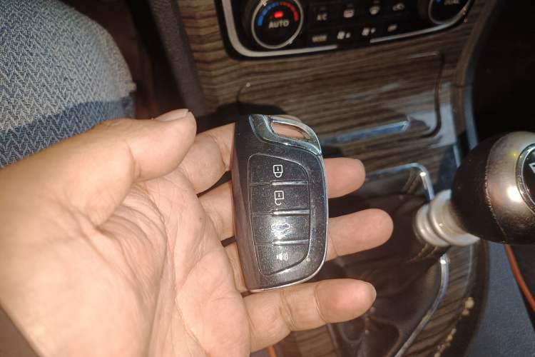 Used Zotye T600 2016 1.5T Manual Luxury Edition