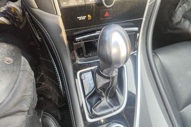 Used Infiniti Q50 2014 2.0T Comfort Edition