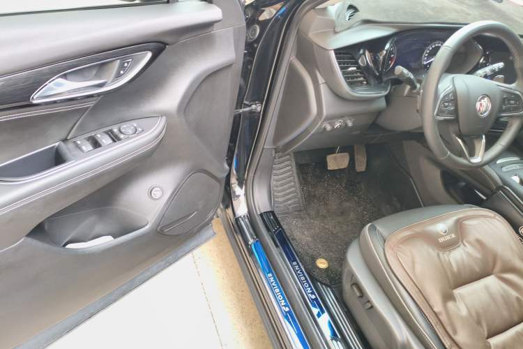 Used Buick Envision 2023 Encore S 552T Two-Wheel Drive Luxury Model Driver Seat