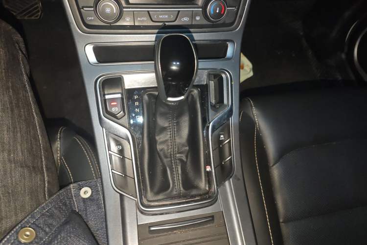 Used Geely Auto Emgrand 2018 1.5L CVT Upward Connect Edition