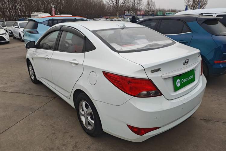 Used Hyundai Verna (older generation) 2014 1.4L Automatic Smart GLS
