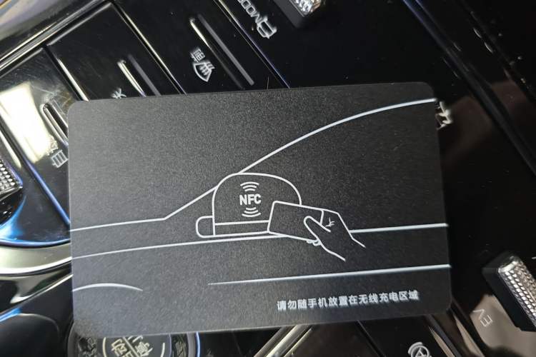 Used BYD Qin PLUS 2024 HONOR Edition DM-i 55KM Leading Model
