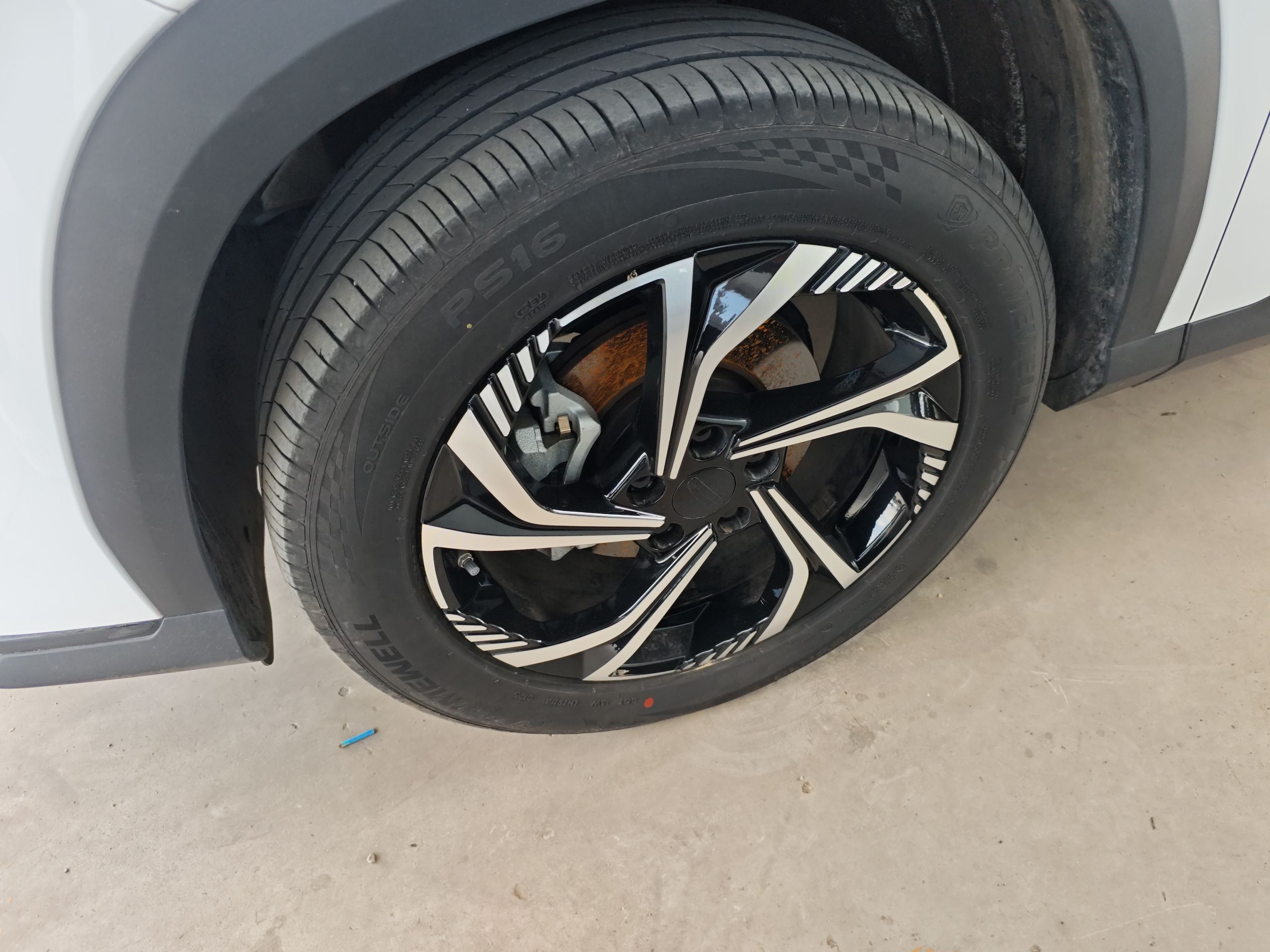 Geely Auto Emgrand X7 Sport 2024 1.5TD Smart Connect+ — снимка 10