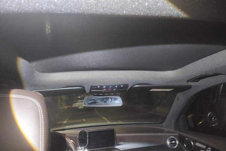 Used Mercedes-Benz GLC 2017 GLC 260 4MATIC Dynamic Edition Headliner