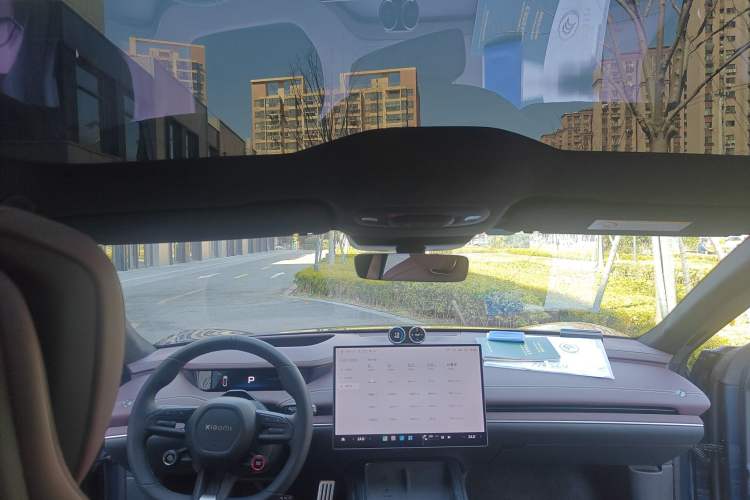 Used Xiaomi Auto SU7 2024 Four-Wheel Drive Ultra-Long Range Advanced Intelligent Driving Max Edition