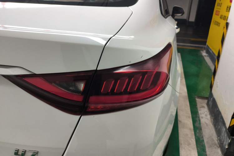 Used BAIC Beijing U7 2019 1.5T CVT New Smart Version China VI Emission Standard
