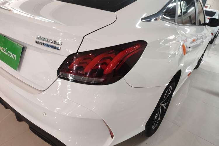 Used MG 5 2021 180 DVVT CVT Youthful Style Edition