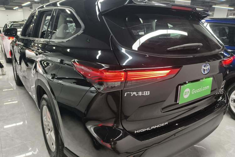 Used Toyota Highlander 2023 2.5L Smart Electric Hybrid Dual-Engine 4x4 Elite Edition 7 Seats Rear Left 45 Deg