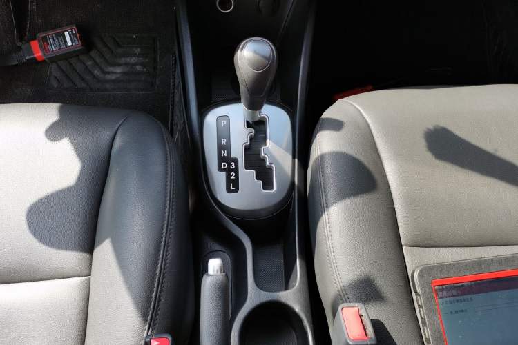 Used Kia K2 2015 Sedan 1.4L Automatic GLS
