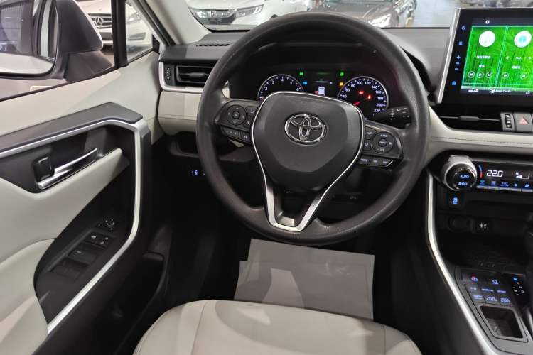 Used Toyota Wildlander 2020 2.0L CVT 4x4 Luxury Edition