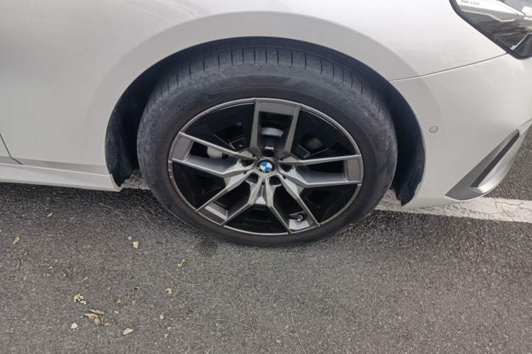 Used BMW 5 Series 2024 530Li Leading Luxury Package