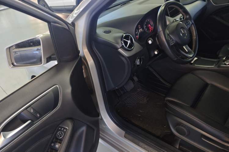 Used Mercedes-Benz B-Class 2019 B 200 Sport Edition