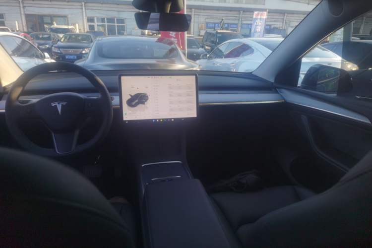 Used Tesla Model Y 2024 Rear-Wheel-Drive Version