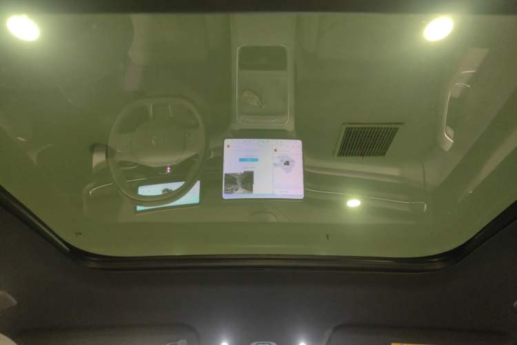 Used Nio ES6 2025 75 kWh
