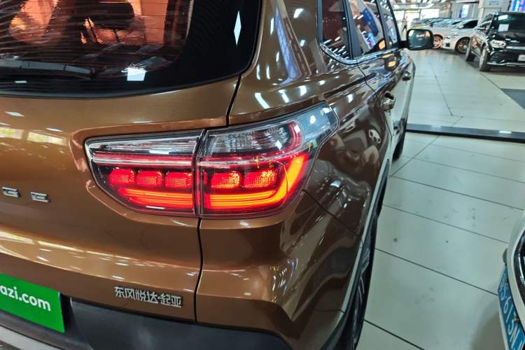 Used Kia Sportage R 2018 2.0L Automatic Smart Luxury Version China V Standard Exterior 3