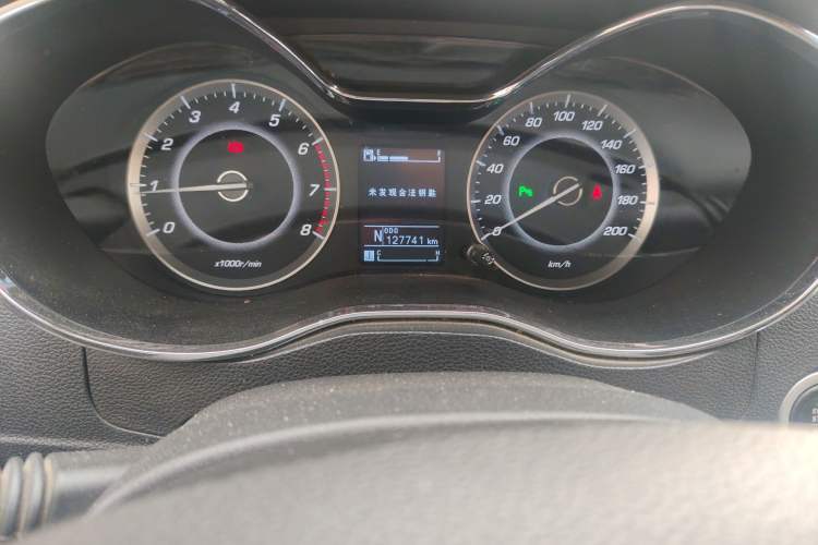 Used Baojun 560 2016 1.8L iAMT Luxury Model
