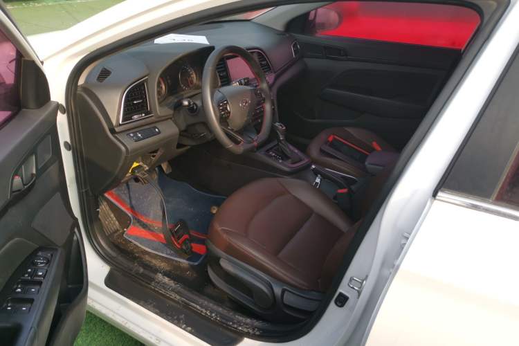 Used Hyundai Elantra (6th Generation / Lingdong) 2018 1.4T Dual-Clutch Xuan Dong · Dynamic Edition