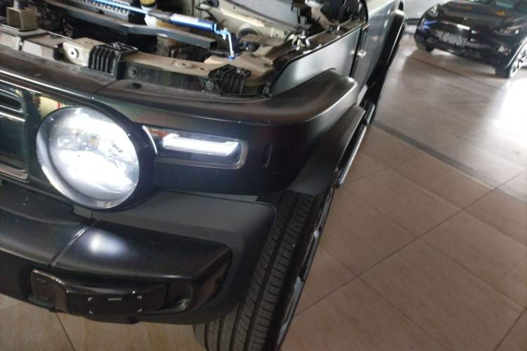 Used iCAR V23 2025 501 Four-Wheel Drive Intelligent Driving Version
