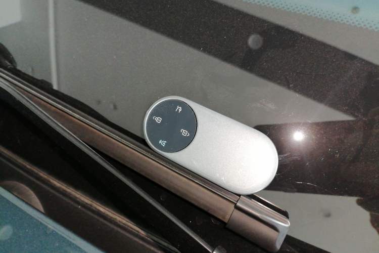 Used Hima AITO M9 2024 Range-Extended Max Edition 42 kWh 6-Seater Version Vehicle Key