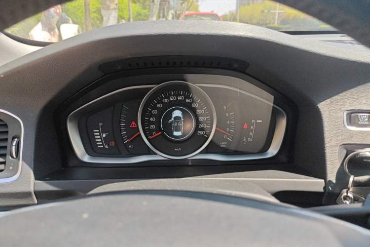 Used Volvo S60 2018 S60L T3 Smart Progress Edition
