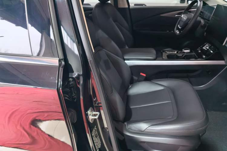 Used Wuling Xingguang 2023 150 Advanced Edition
