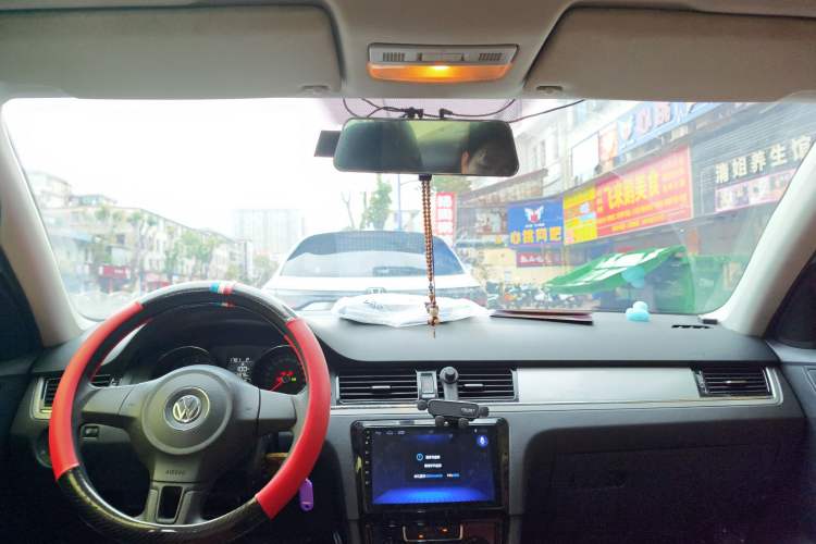 Used Volkswagen Bora 2013 1.6L Automatic Fashion Model
