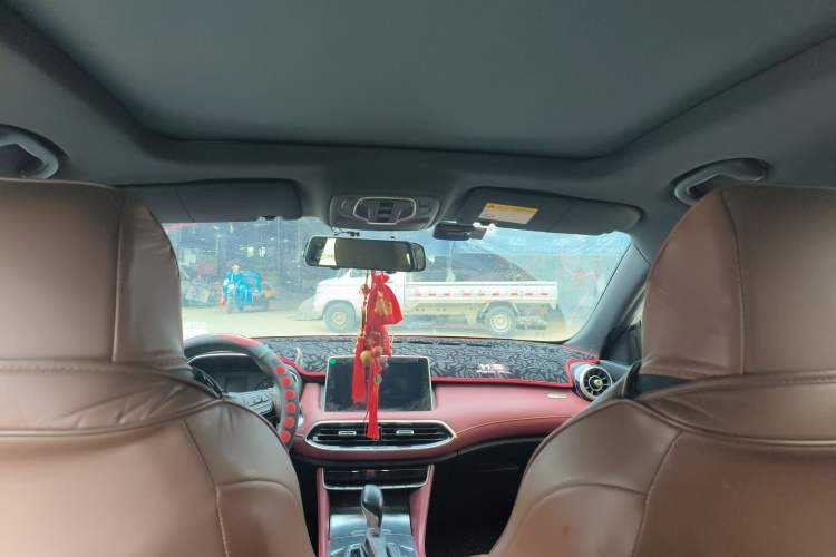 Used MG HS 2019 20T Automatic Two-Wheel Drive Trophy Super Sport Version China VI Standard
