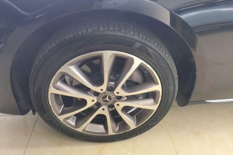 Used Mercedes-Benz E-Class 2020 Facelift E 260 L
