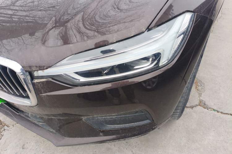 Used Volvo XC60 2019 T5 4x4 Smart Edition China V Standard