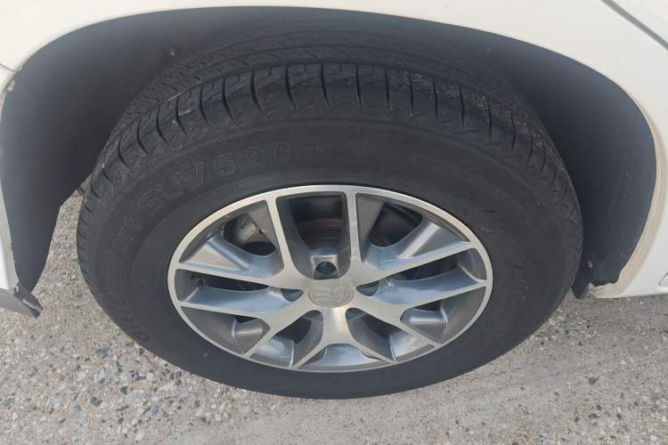 Used BYD Song 2018 1.5TID Automatic Smart Connect Prestige Model Right Rear Wheel Hub
