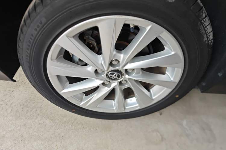 Used Toyota Camry 2021 Dual-Motor 2.5 HGVP Leading Edition Right Rear Wheel Hub