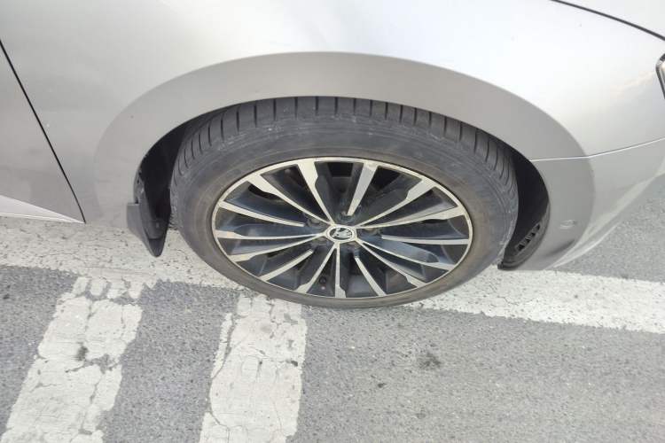 Used Skoda Superb 2016 TSI330 DSG Smart Drive Edition