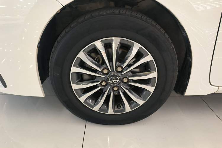 Used Toyota Corolla 2017 Revised Version 1.2T S-CVT GL
