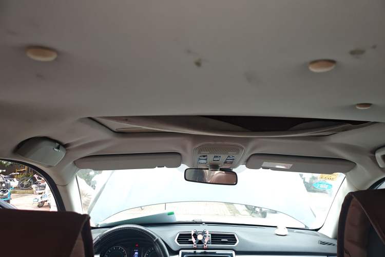 Used Haval H2 2016 Red-Label 1.5T Manual Two-Wheel Drive Luxury Model