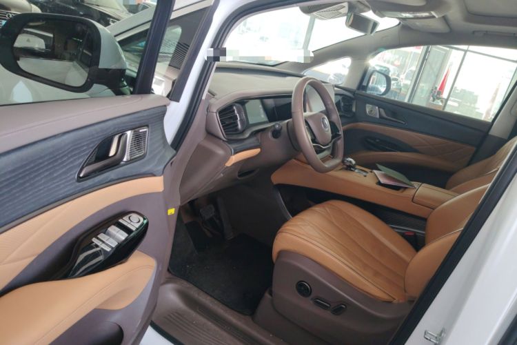 Used Denza D9 2022 DM-i 970 Four-Wheel Drive Prestige Model