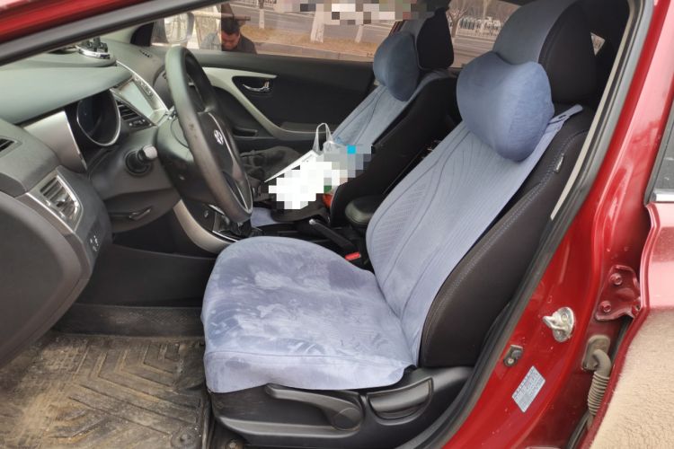 Used Hyundai Elantra (5th Generation / Langdong) 2012 1.6L Manual Leading Model