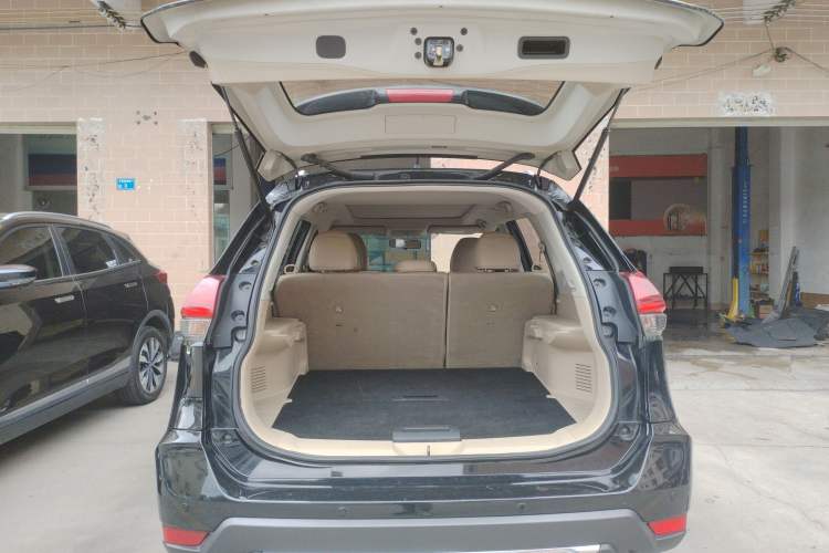 Used Nissan X-Trail 2017 2.0L CVT Comfort Edition 2WD
