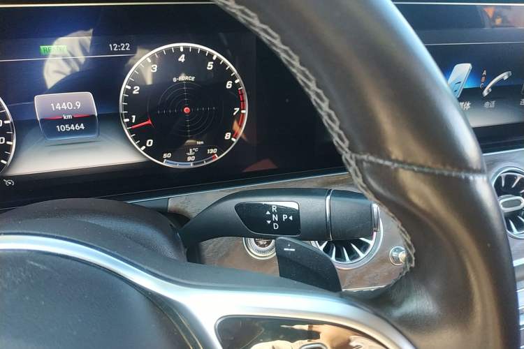 Used Mercedes-Benz E-Class 2020 E 260 L
