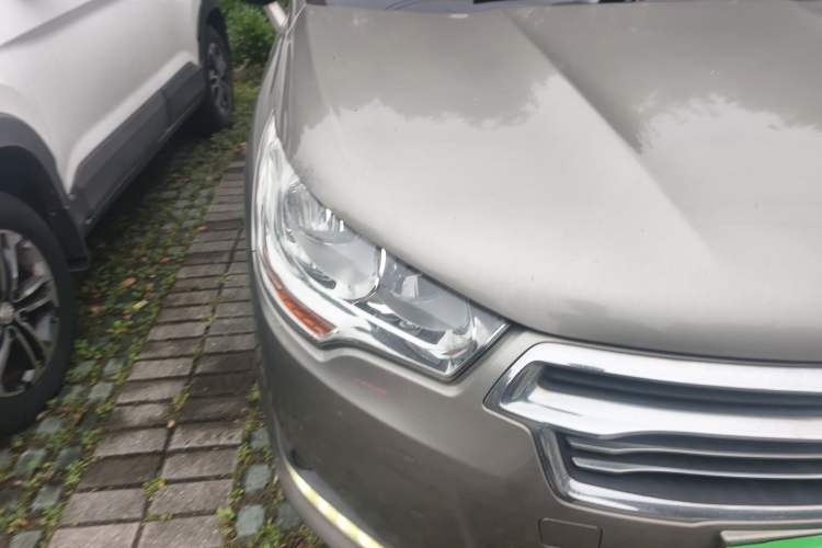 Used Citroen C4L 2015 1.8L Automatic Luxury Edition Right Front Headlight