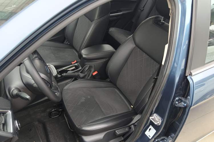 Used Ford Escort 2019 Revised Version 1.5L Automatic Enjoyment Type China VI Standard
