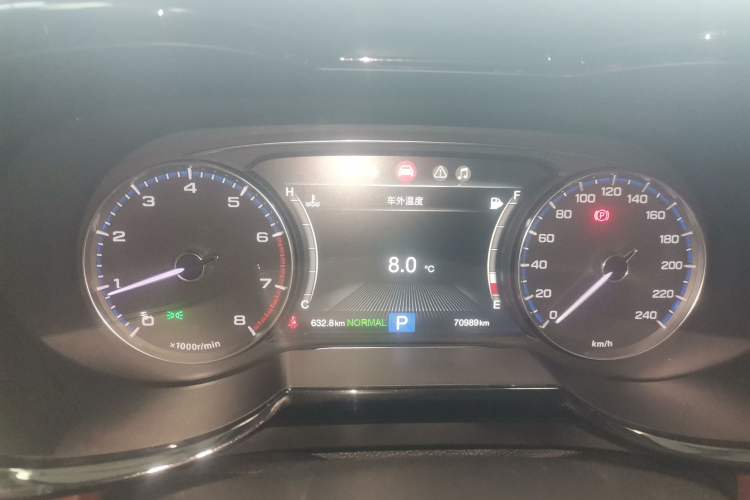 Used GAC Trumpchi GS8 2017 320T Two-Wheel Drive Luxury Smart Connectivity Version (7 Seats)
