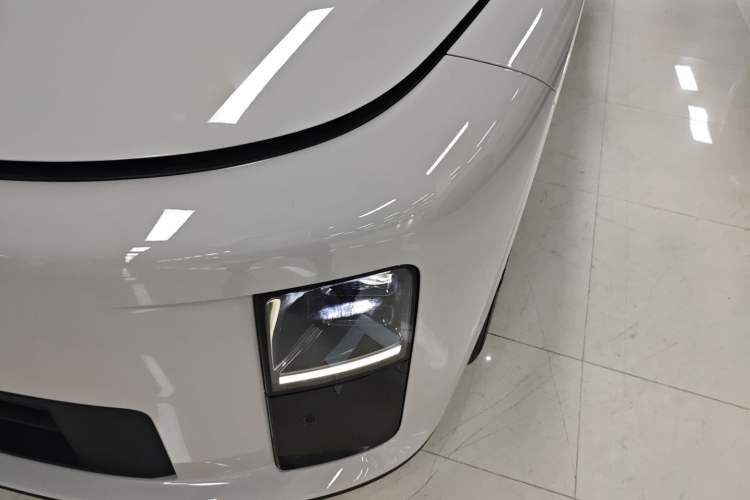 Used Li Auto i6 2025 Model Two-Wheel-Drive Standard Type